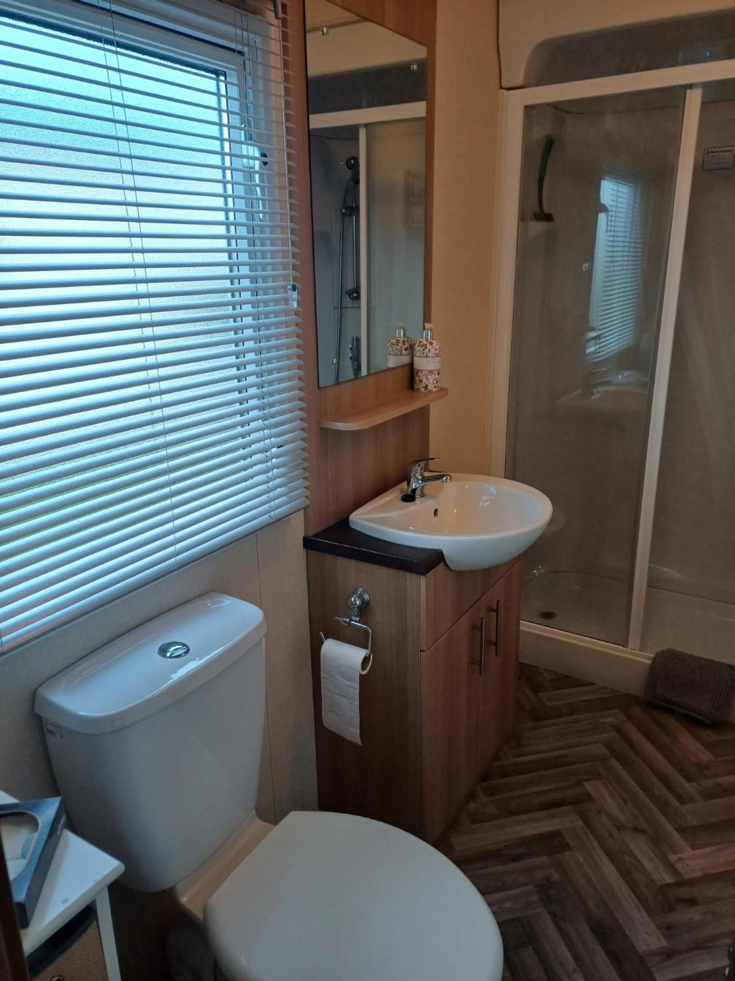 The Highlander Apartment เทน ภายนอก รูปภาพ